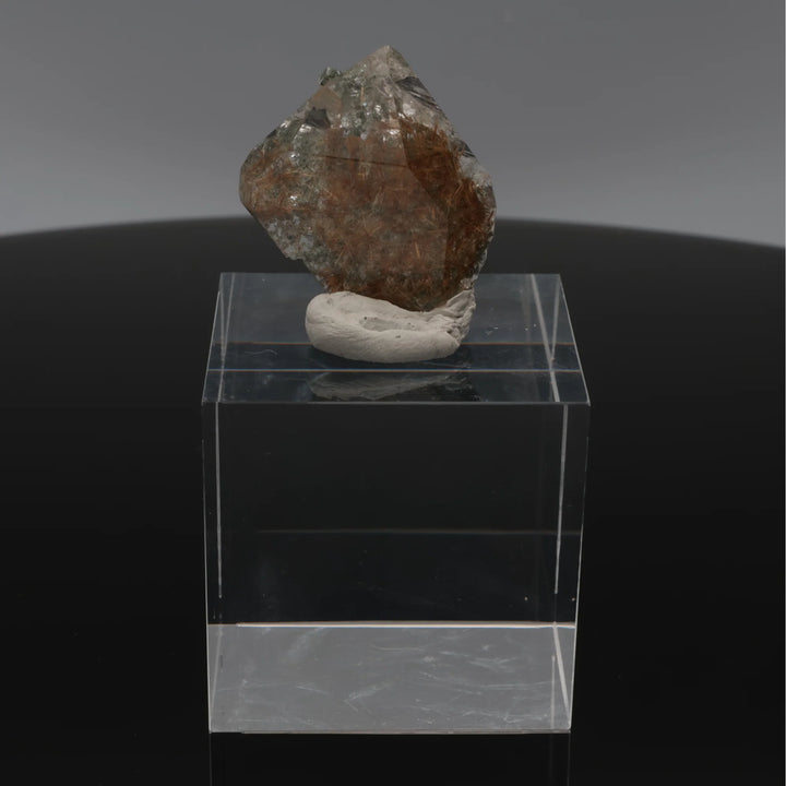 GOLDEN SPIRIT | Rutilated quartz with chlorite from the Himalayas | 18 g