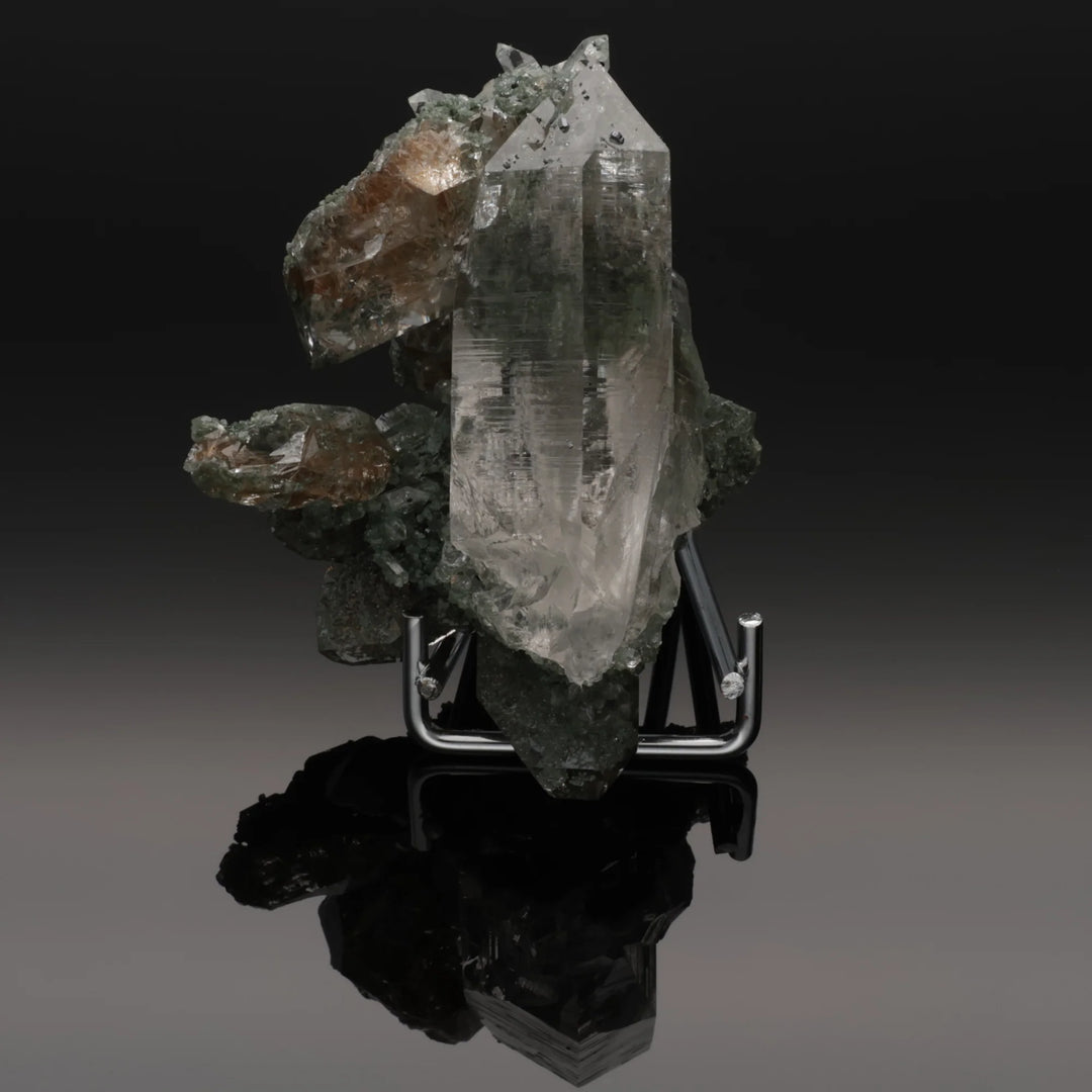 FOREST FIRE | Rutilated quartz with chlorite from the Himalayas | 108 g