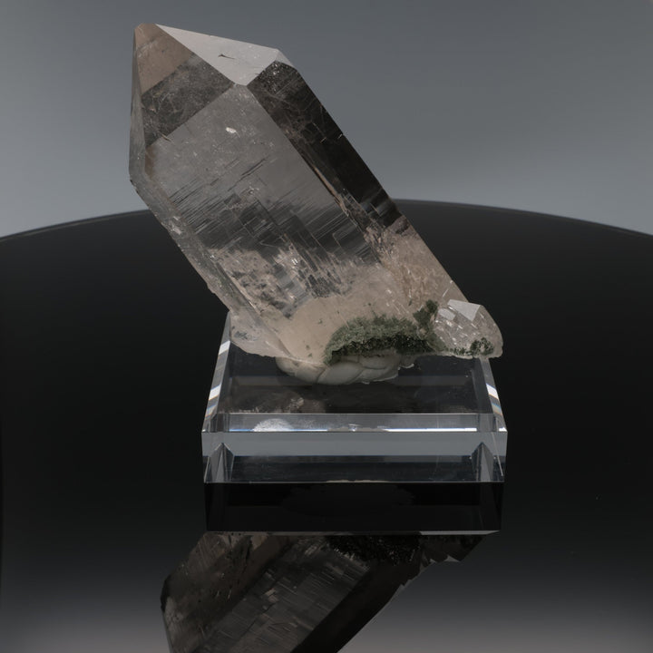 SMOKE MONOLITH | smoky quartz with chlorite from the Himalayas | 385 g