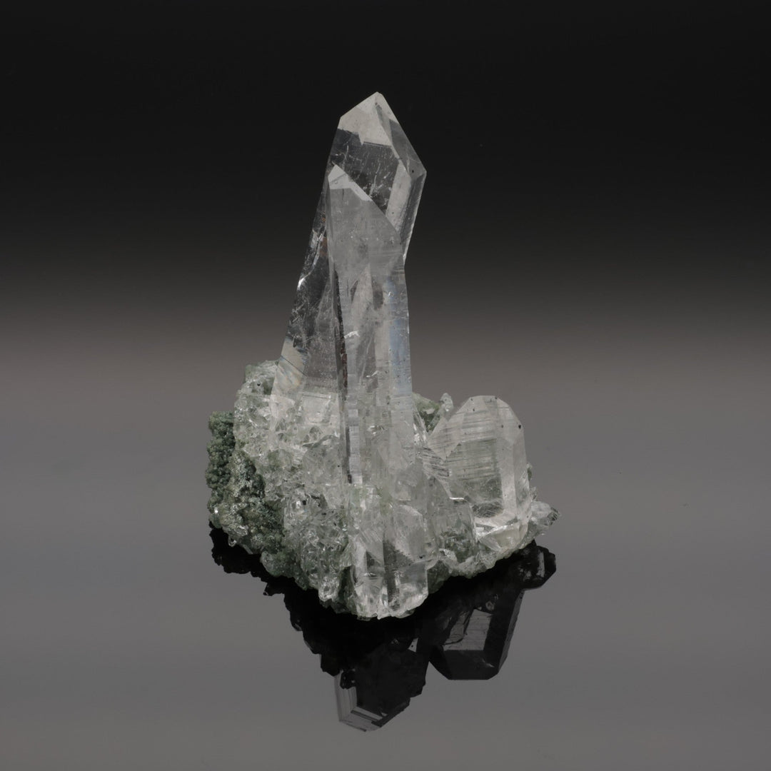 GLACIER HEART | quartz with chlorite from the Himalayas | 81 g