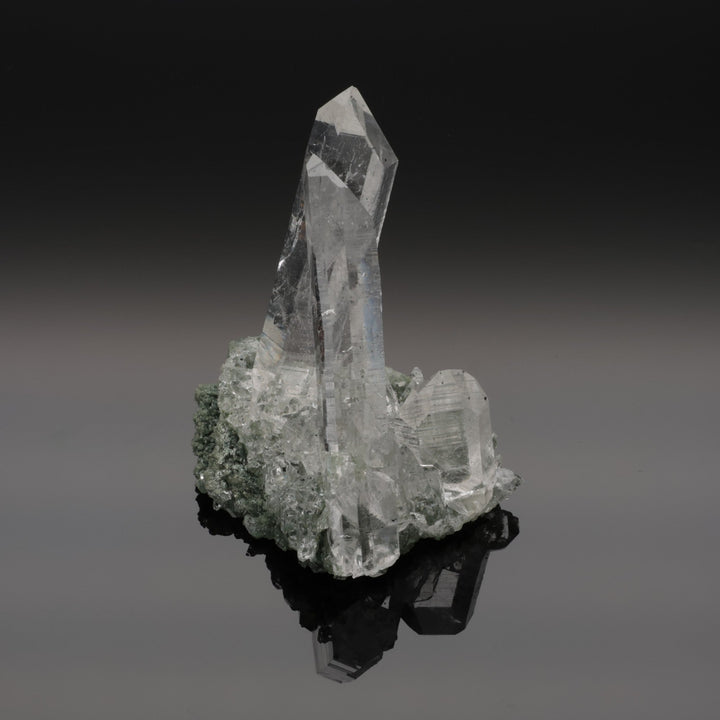 GLACIER HEART | quartz with chlorite from the Himalayas | 81 g