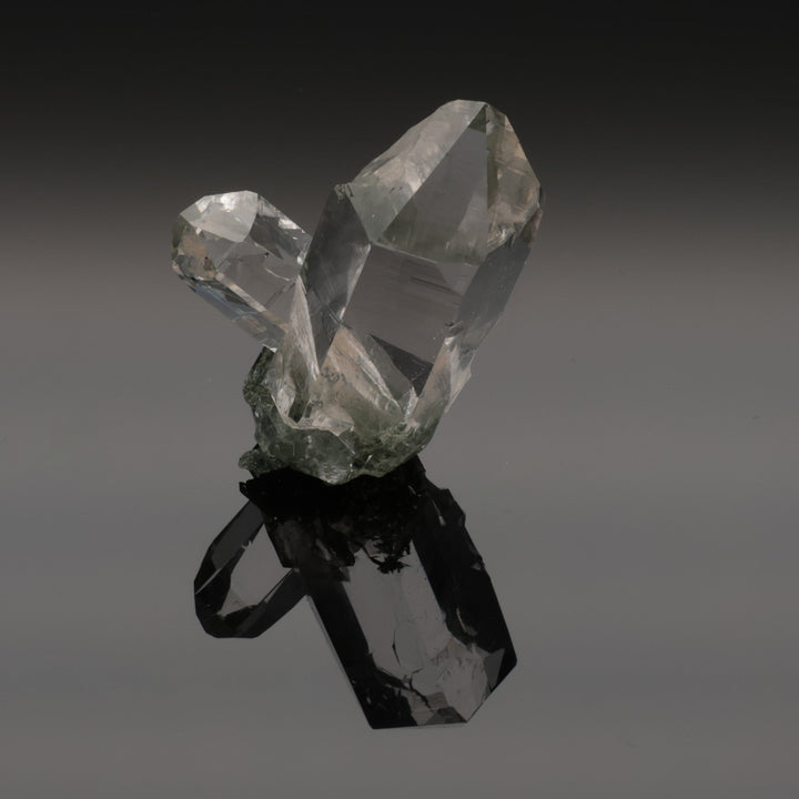 CRYSTAL TWIN | quartz with chlorite from the Himalayas | 59 g