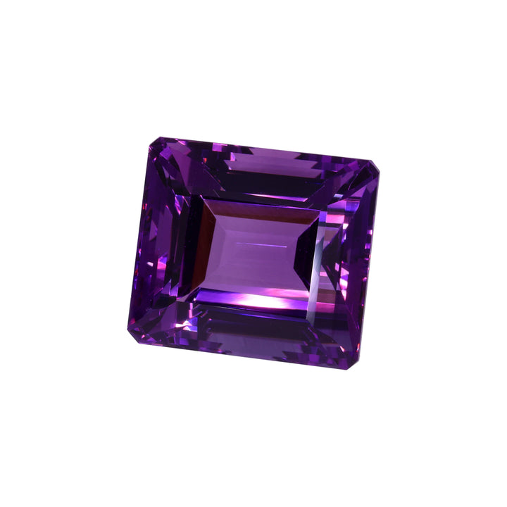 29,65 ct Amethyst - Geometrischer Facettenschliff