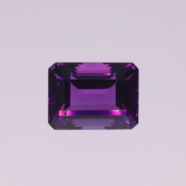 24,11 ct Amethyst im Baguette Mixed Cut