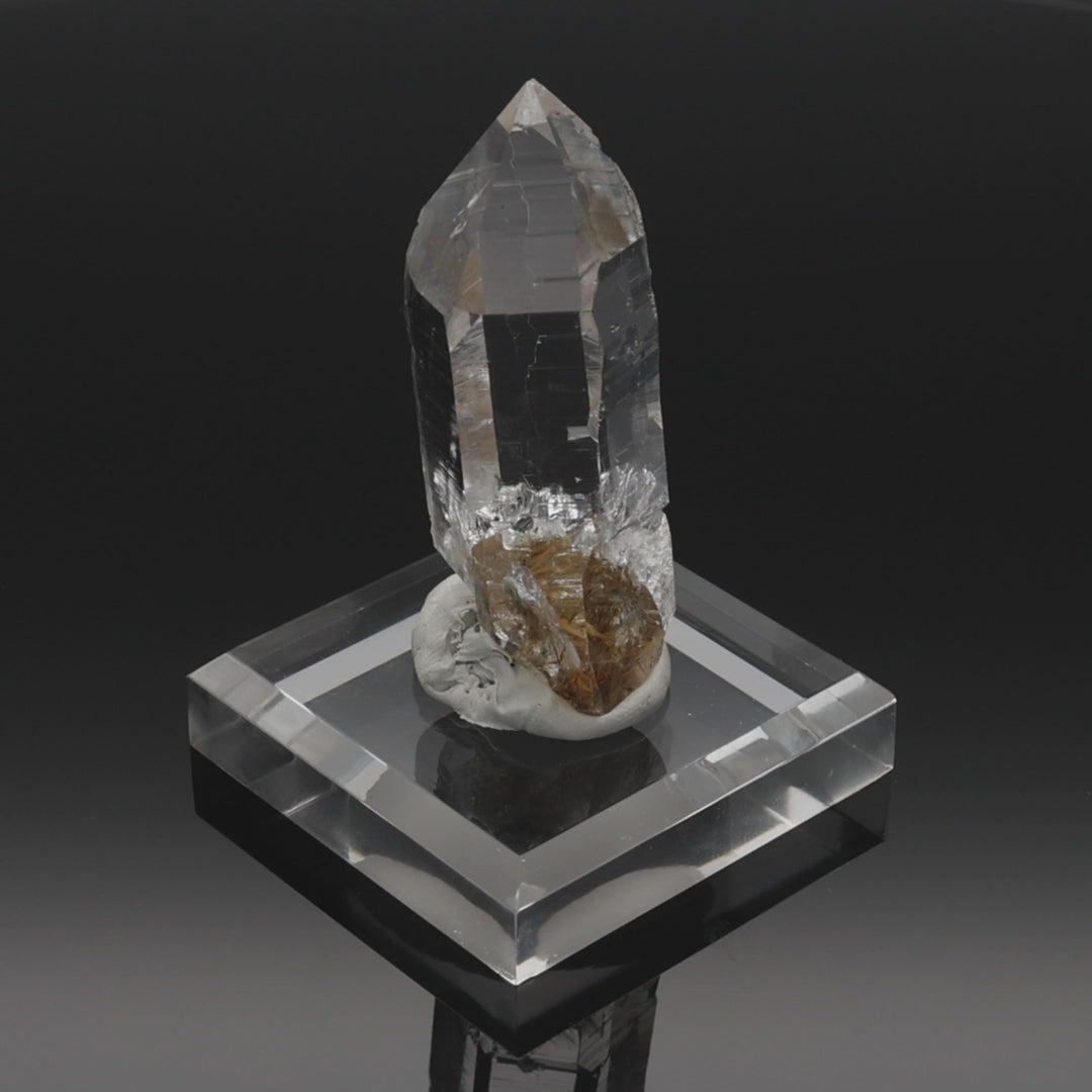 GOLDEN NEEDLE | Rutilated quartz with chlorite from the Himalayas | 46 g