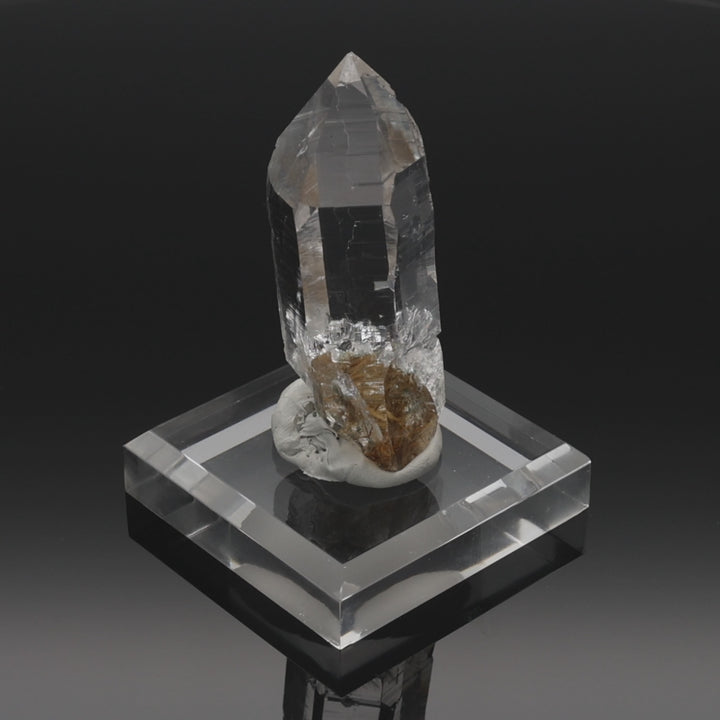 GOLDEN NEEDLE | Rutilated quartz with chlorite from the Himalayas | 46 g