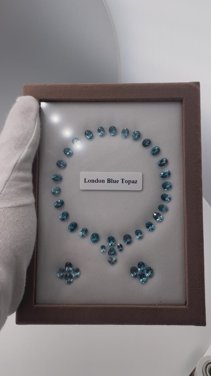 50.75 ct Topaz Set "London Blue " – 39 Gemstones
