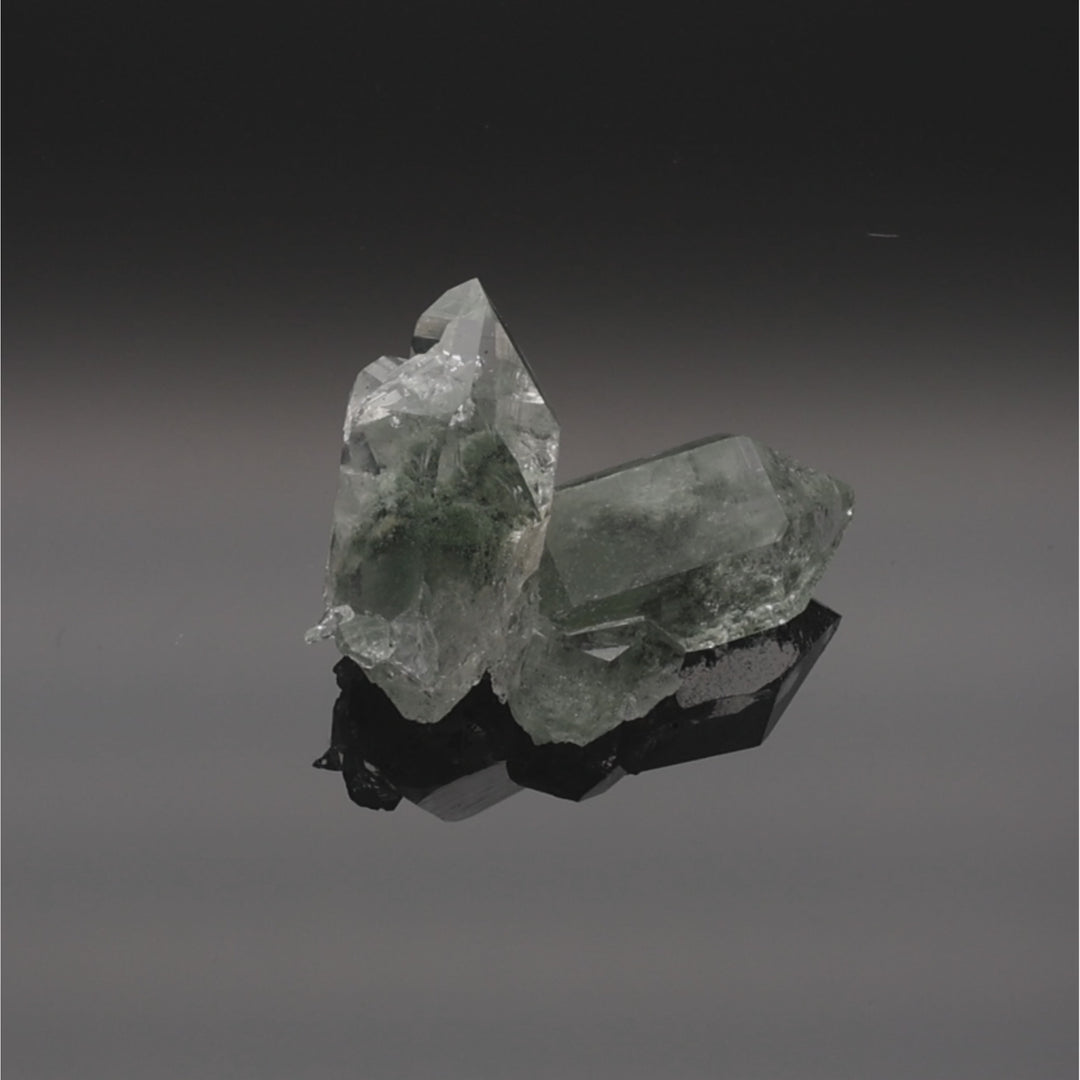 GREEN FROST | quartz with chlorite from the Himalayas | 67 g