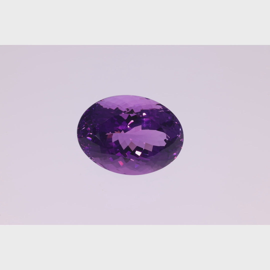 31,76 ct Amethyst - Oval Cut
