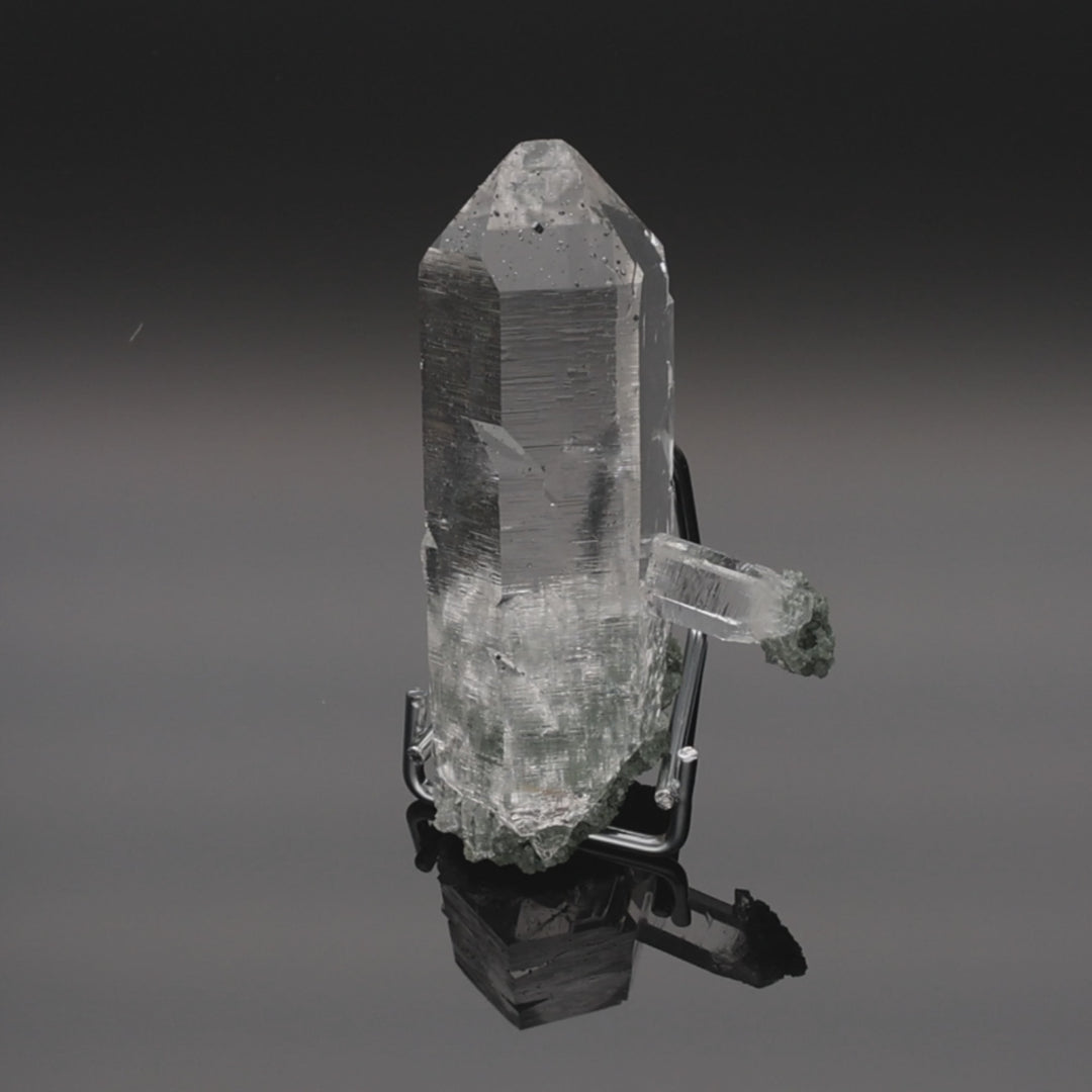 ESTRELLAS NEGRAS | Cuarzo con fluorita del Himalaya | 91 g | Único en su clase