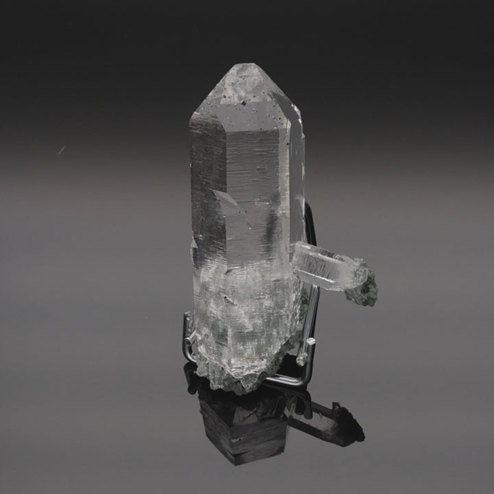 ESTRELLAS NEGRAS | Cuarzo con fluorita del Himalaya | 91 g | Único en su clase