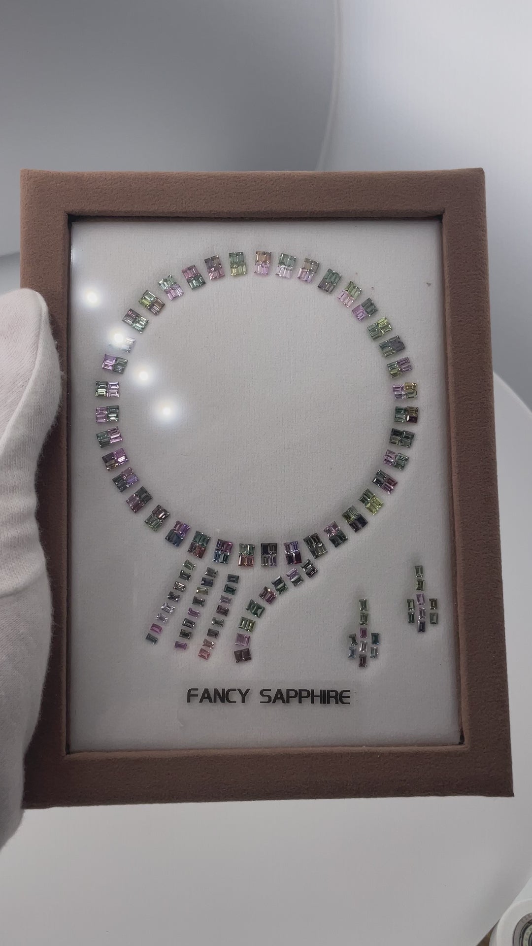 Sapphire Multicolor Baguette Set (25,02 ct)