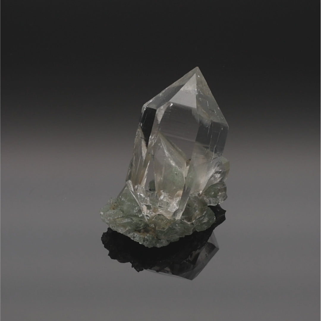PHANTOM FROST | quartz with chlorite from the Himalayas | 102 g